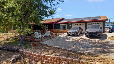 Photo of 1644 Cuatro Lane, Fallbrook, CA 92028 (MLS # IV26072303)