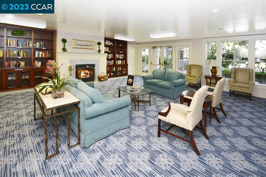 ROSSMOOR - Residential