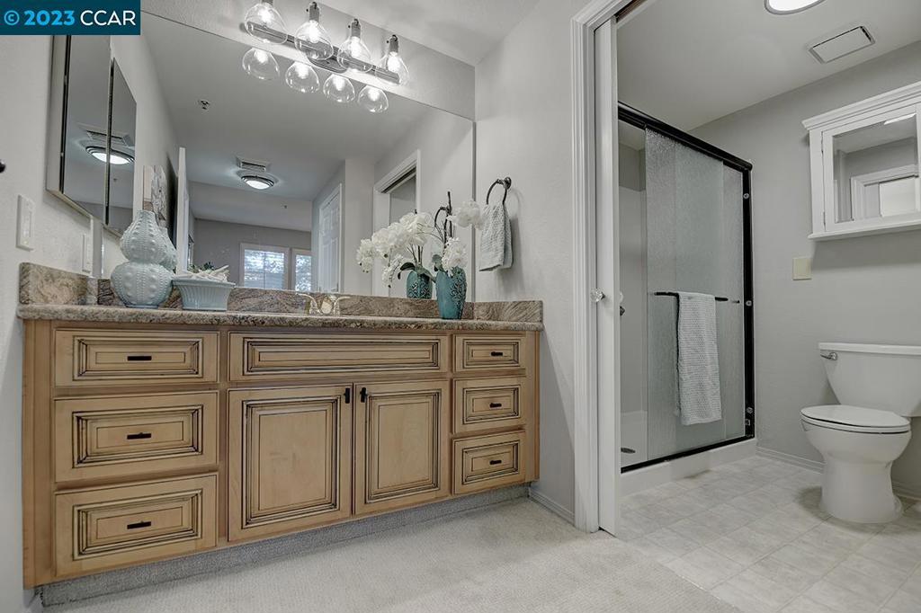 ROSSMOOR - Residential