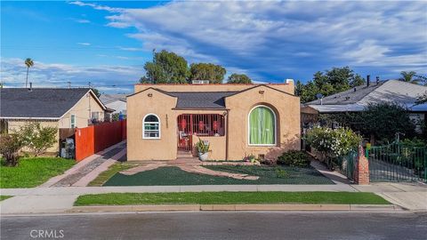 16330 S Caress Avenue Compton CA 90221