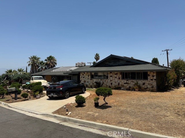 2089 Monterey Peninsula Drive