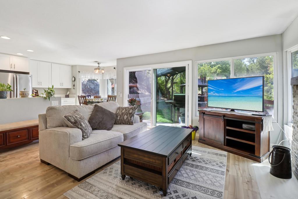 2277 Dunstan Street