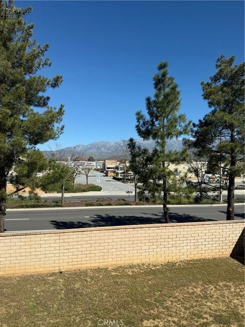 1588 Leland Beaumont CA 92223