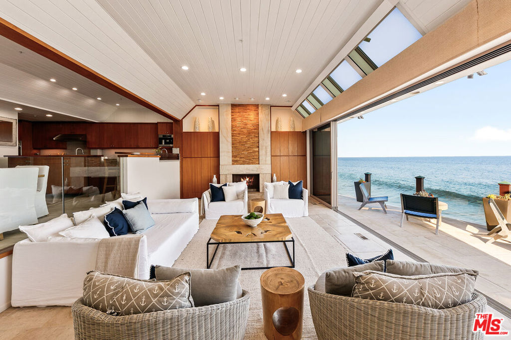 27352 Pacific Coast Highway