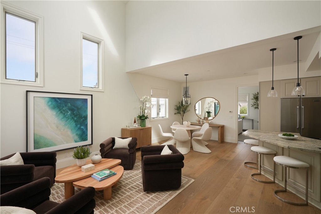 Corona del Mar South of PCH (CDMS) - Residential Lease