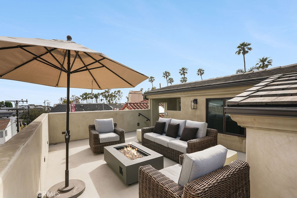 Corona del Mar South of PCH (CDMS) - Residential Lease