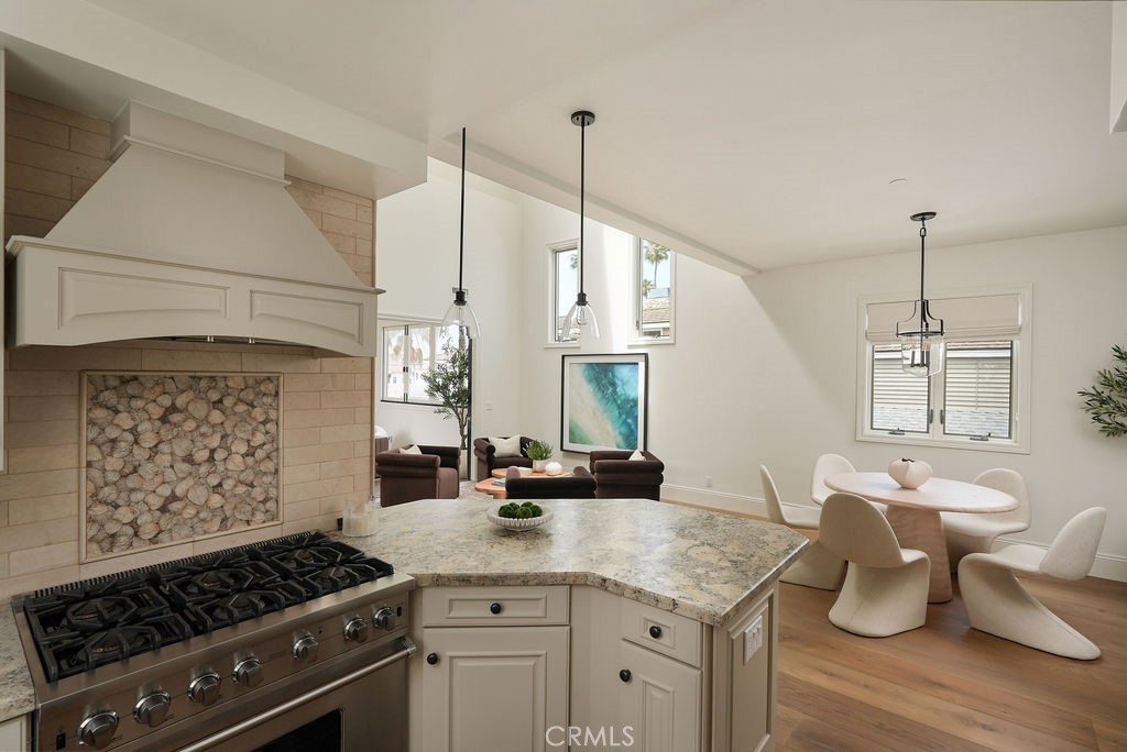 Corona del Mar South of PCH (CDMS) - Residential Lease