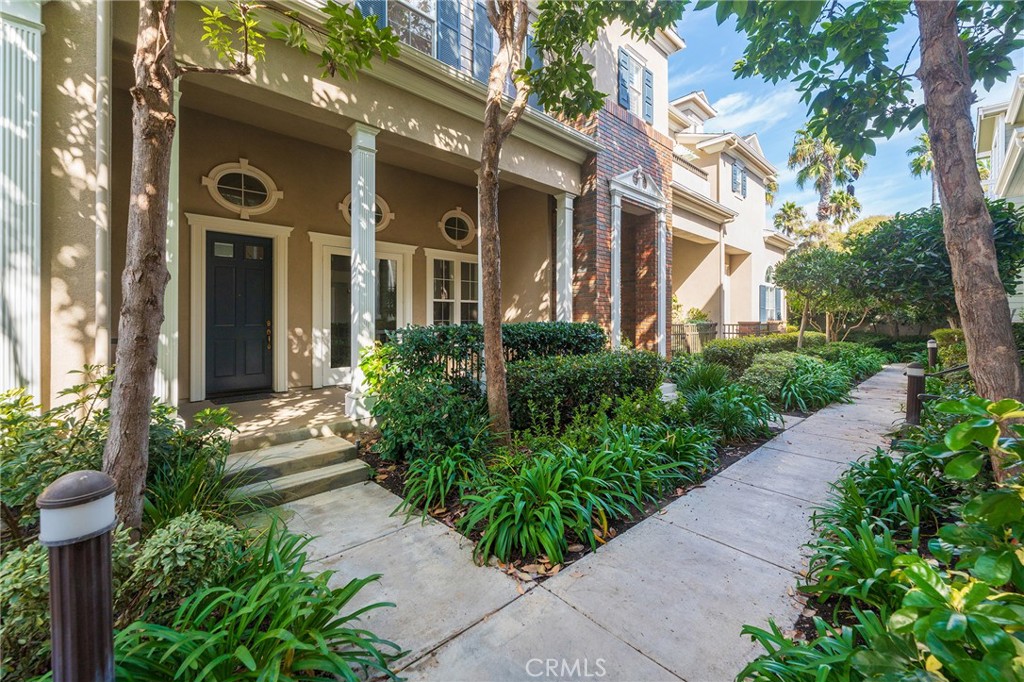 6267 Pacific Pointe Drive