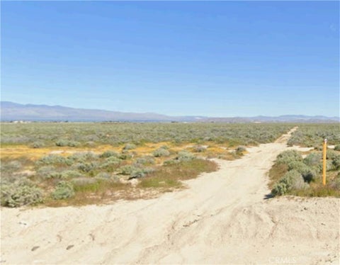 Photo of 6501 Avenue C-14, Lancaster, CA 93536 (MLS # SR26114264)