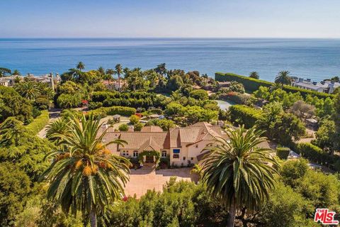 Photo of 1601 Alisa Estate Ln, Santa Barbara, CA 93110 (MLS # 25517197)