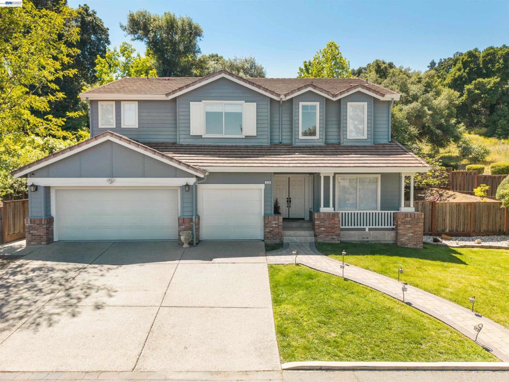 2123 Hidden Pond Road RD