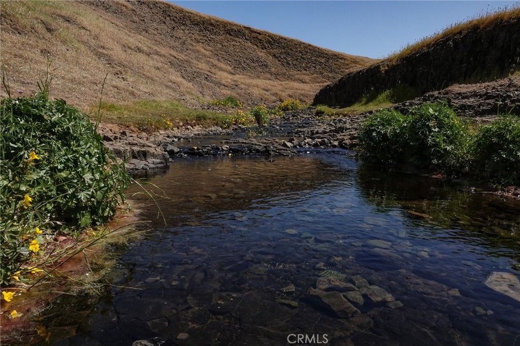 listing image 130727585415035219626