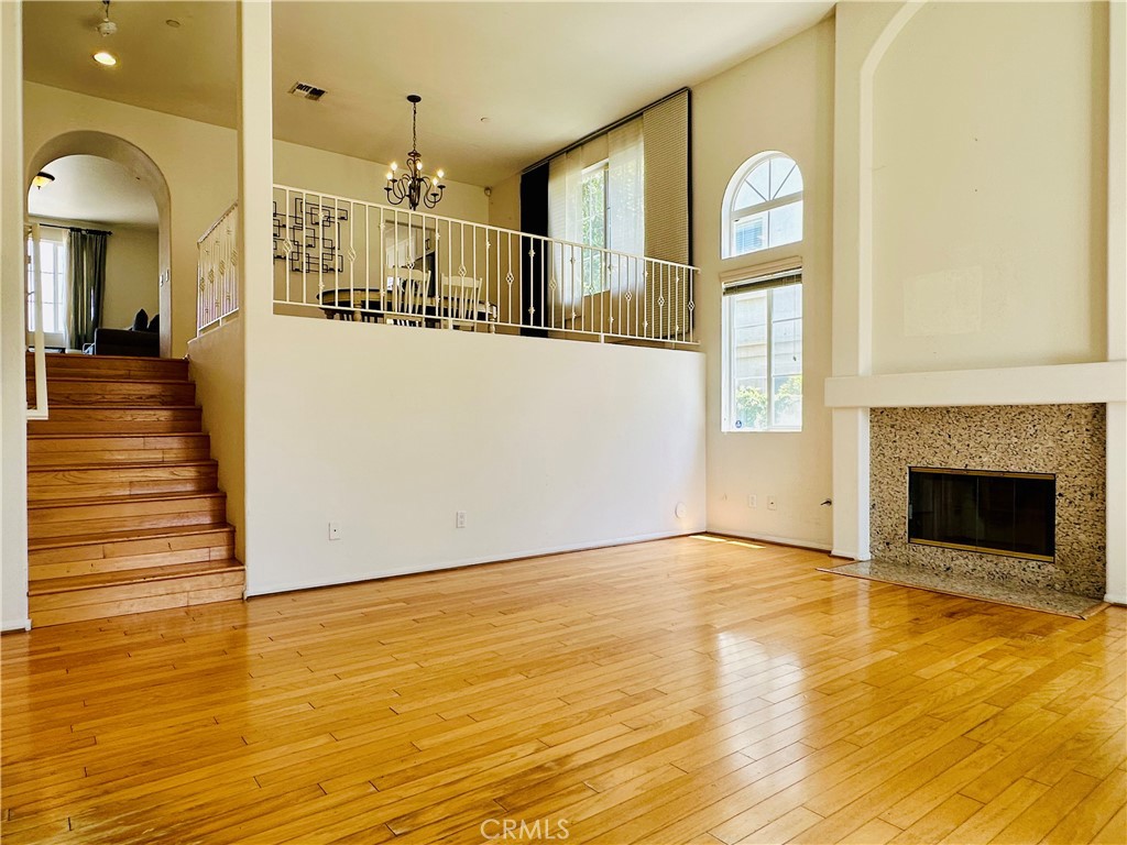700 Meyer Lane 4