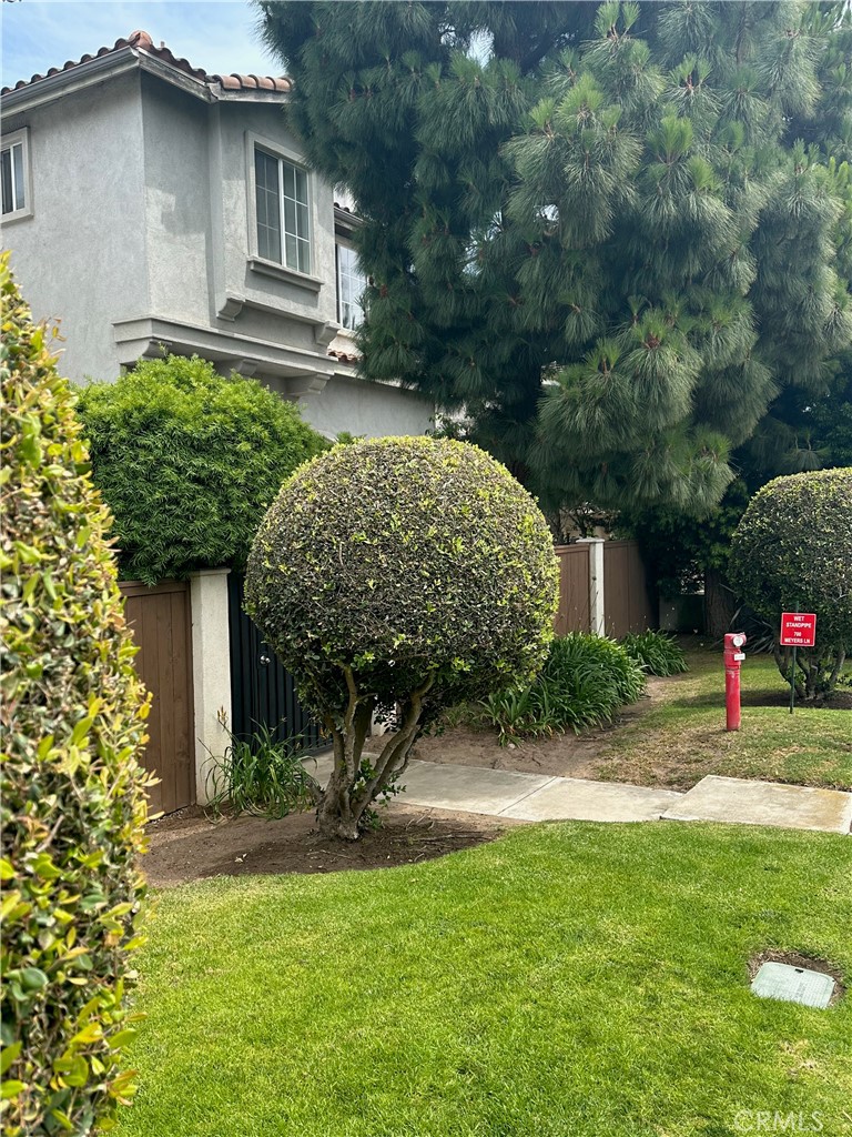 700 Meyer Lane 4