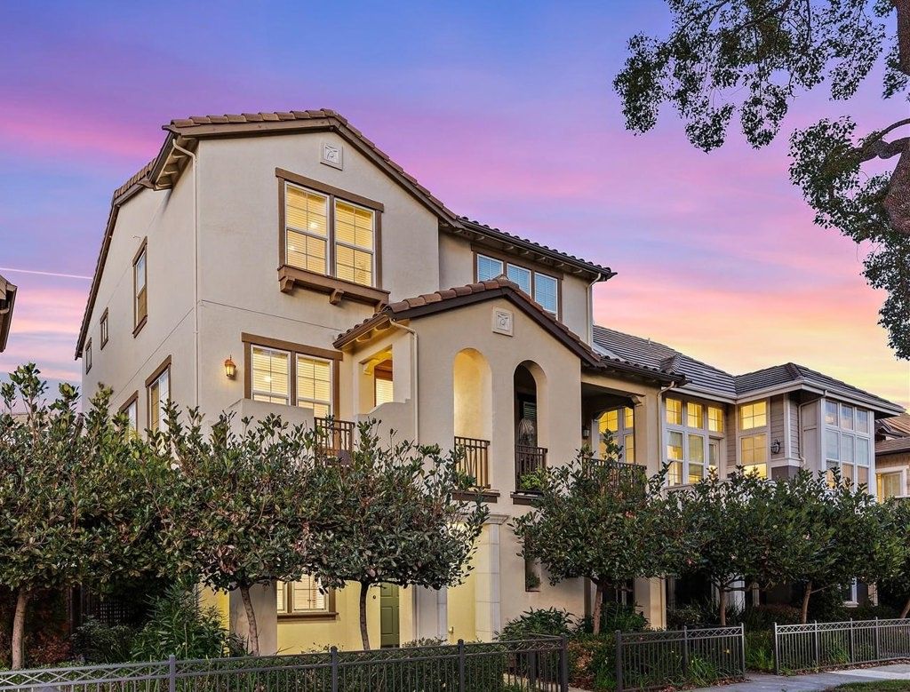 Photo of 40203 40203 Antigua Rose Ter Ter, Fremont, CA 94538 (MLS # 41121624)