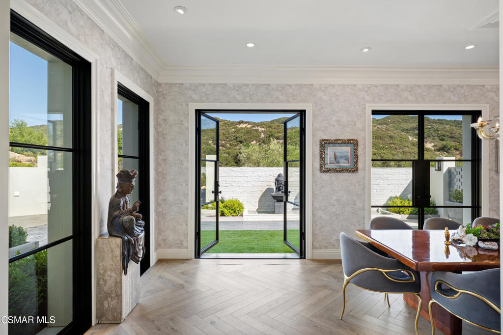 custom - 4179 - Residential