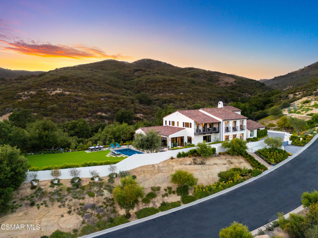 2691 Country Ridge Road