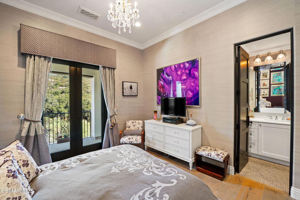 custom - 4179 - Residential