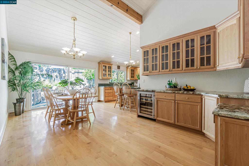 DANA HILLS - Residential