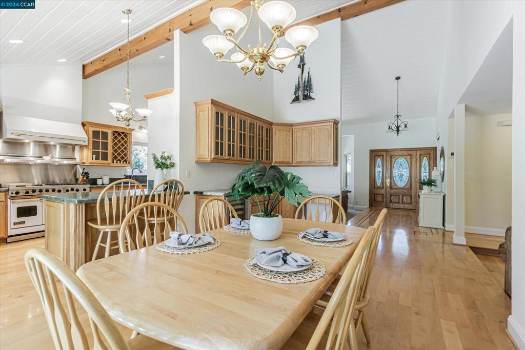 DANA HILLS - Residential