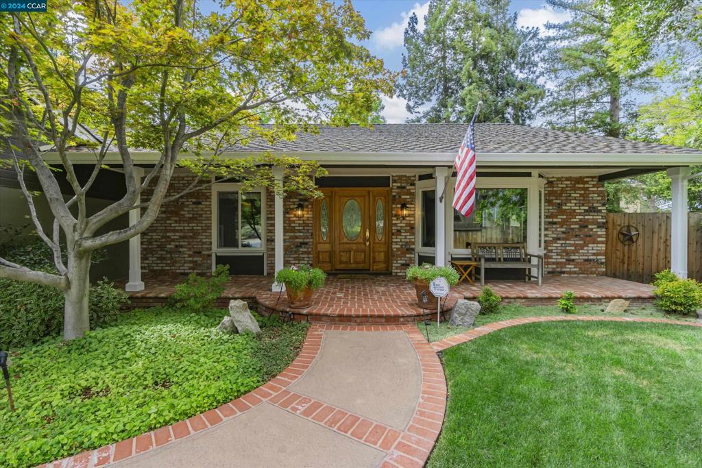 DANA HILLS - Residential