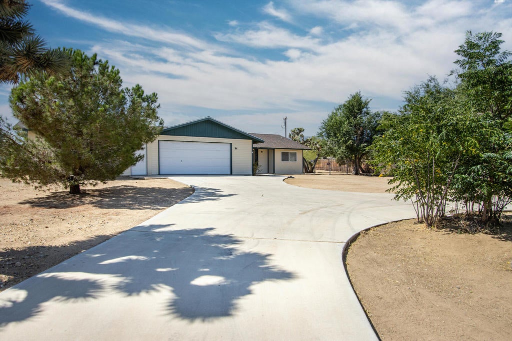 58391 Carlyle Drive