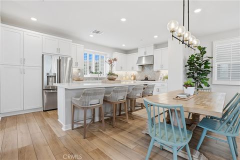 Photo of 5 Splendor Way, Ladera Ranch, CA 92694 (MLS # OC26034941)