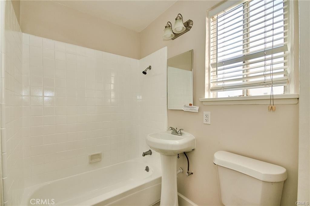 Lakewood Village (LKVL) - Residential Lease