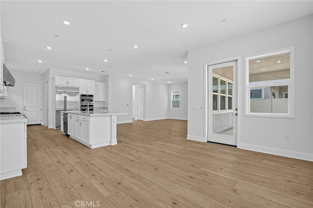 2025 Oreste Lane