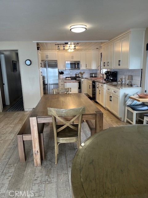 Properties 3 2712 Studio Drive