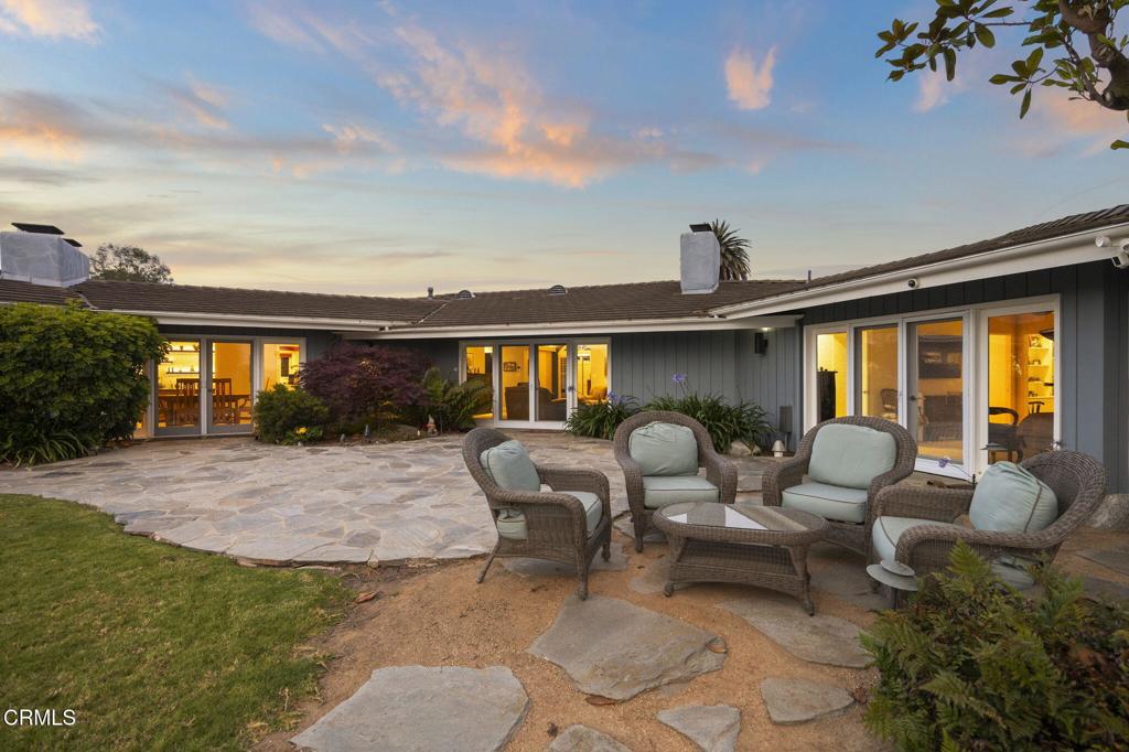 1361 Calle Aurora