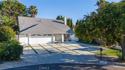 Photo of 7544 Owens Street, Tujunga, CA 91042 (MLS # GD26113691)