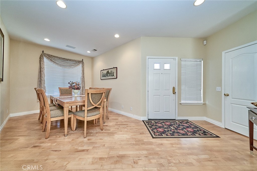442 Fallbrook Ave