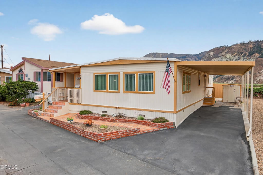 720 W Santa Maria Street 59