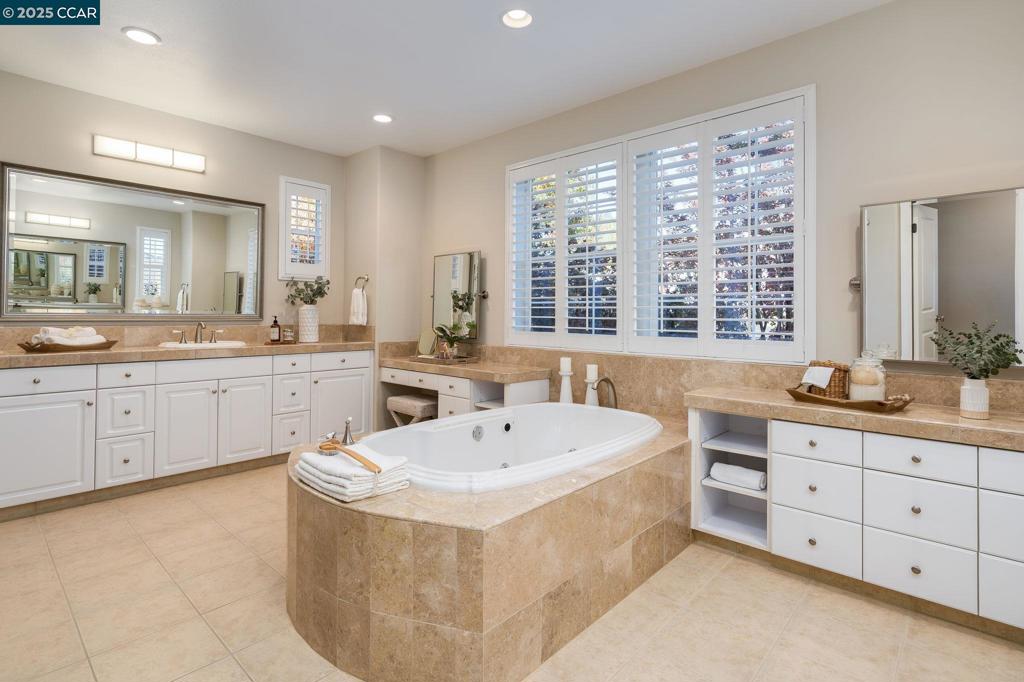 WENDT RANCH - Residential