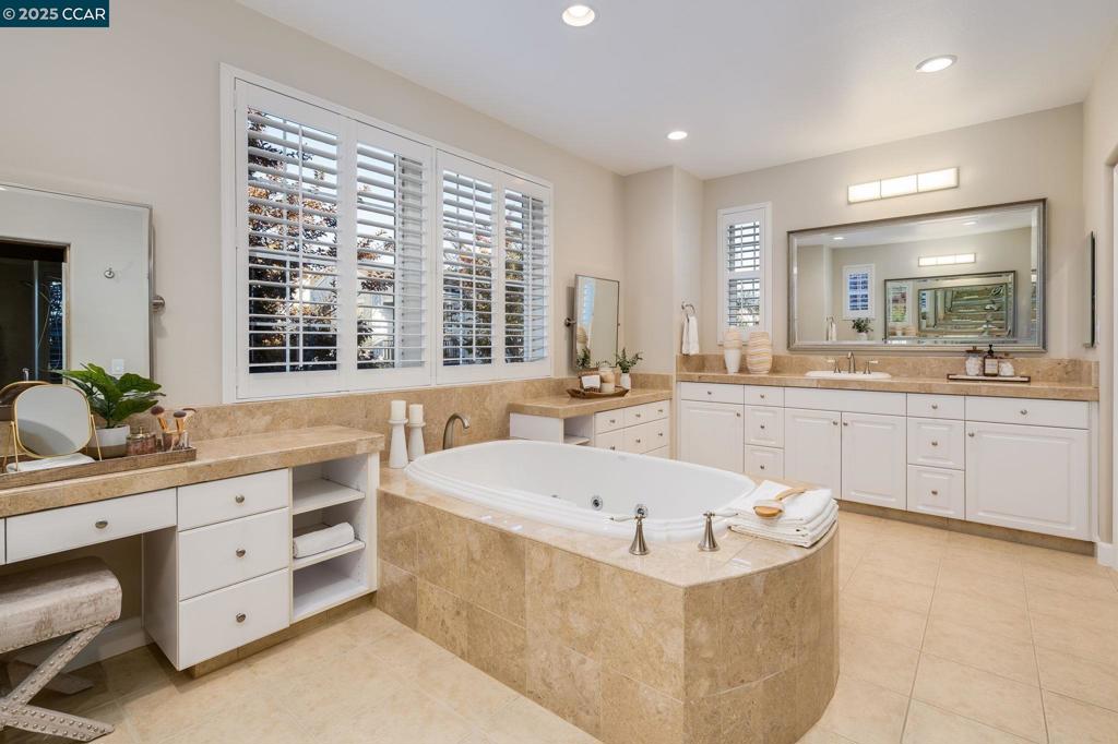 WENDT RANCH - Residential