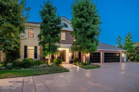 Photo of 841 Stafford Road, Thousand Oaks, CA 91361 (MLS # 226002566)