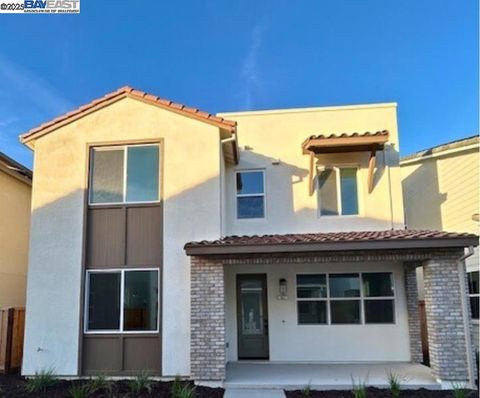 352 Waypoint Drive Napa CA 94558