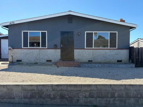 Photo of 1675 Luxton Street, Seaside, CA 93955 (MLS # ML82034419)