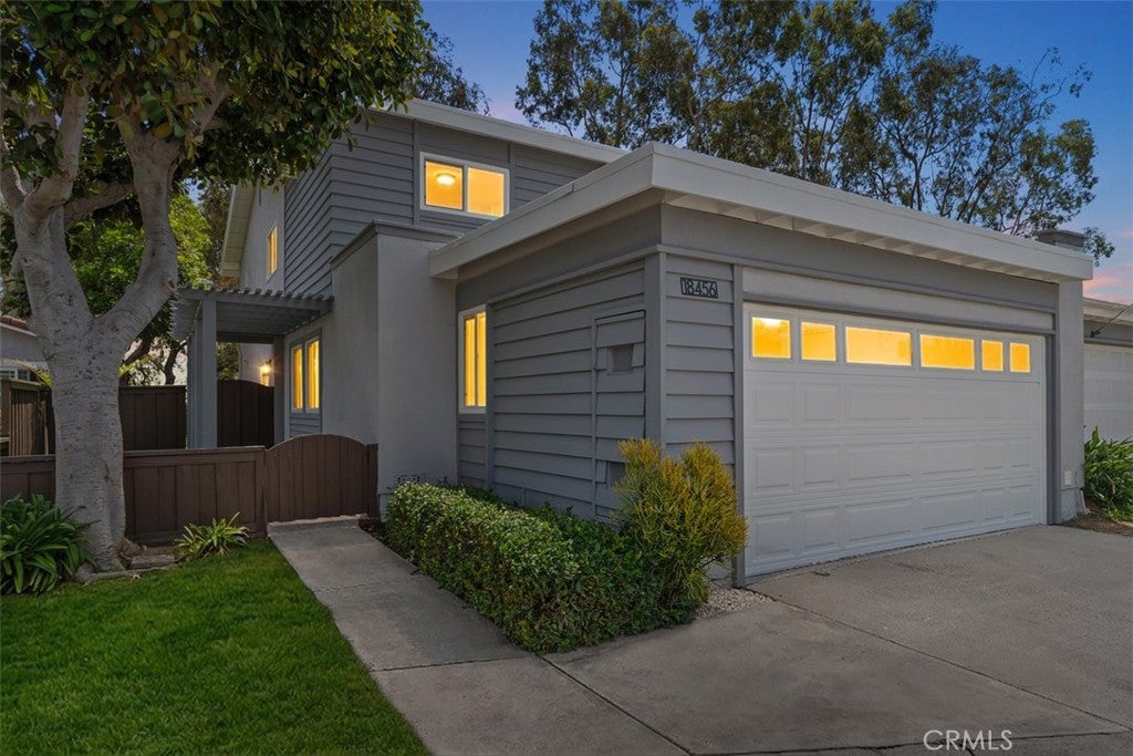 18456 Gina Lane