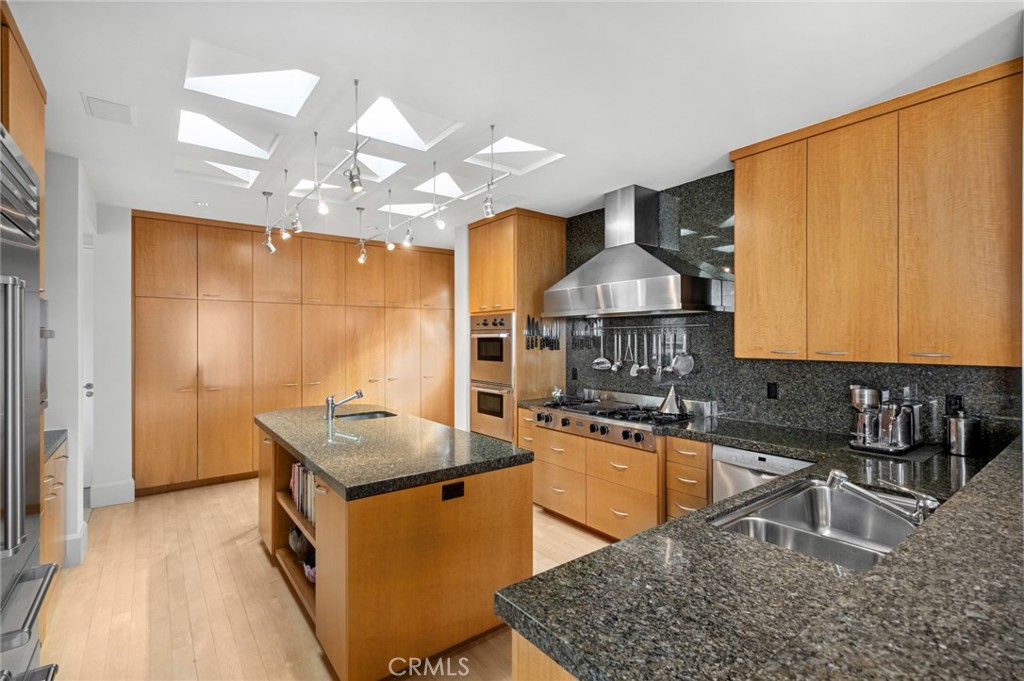 1409 Samoa Way, Laguna Beach CA 92651 - Photo 17