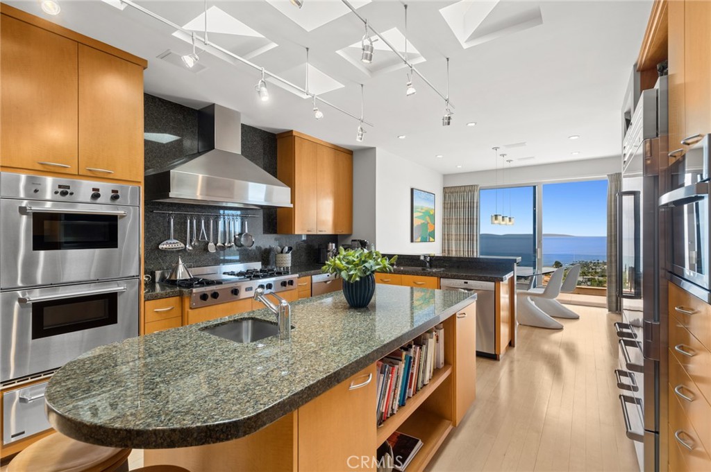 1409 Samoa Way, Laguna Beach CA 92651 - Photo 10