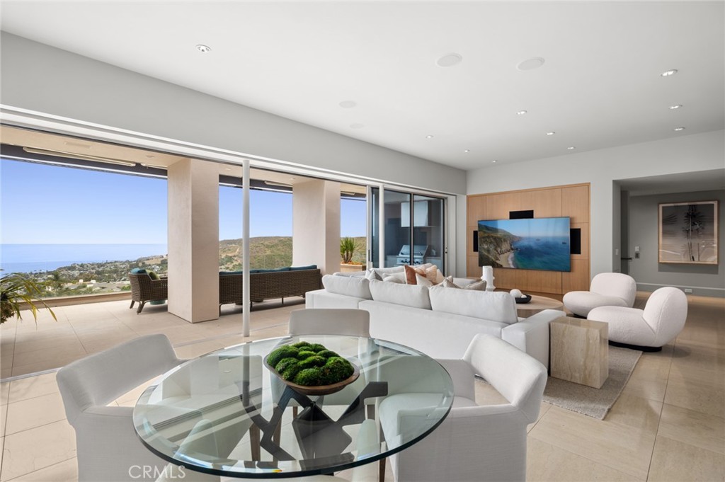 1409 Samoa Way, Laguna Beach CA 92651 - Photo 29