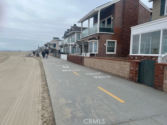 2710 W Oceanfront