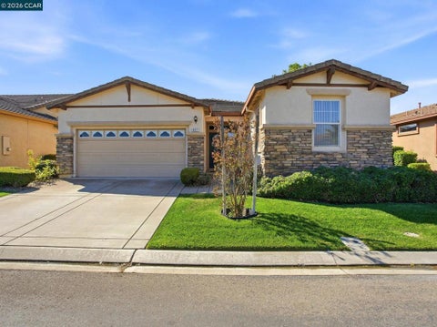 Photo of 407 Branchwood Dr DR, Rio Vista, CA 94571 (MLS # 41151562)