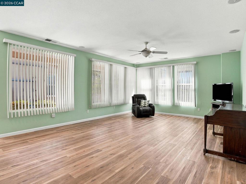 407 Branchwood Dr