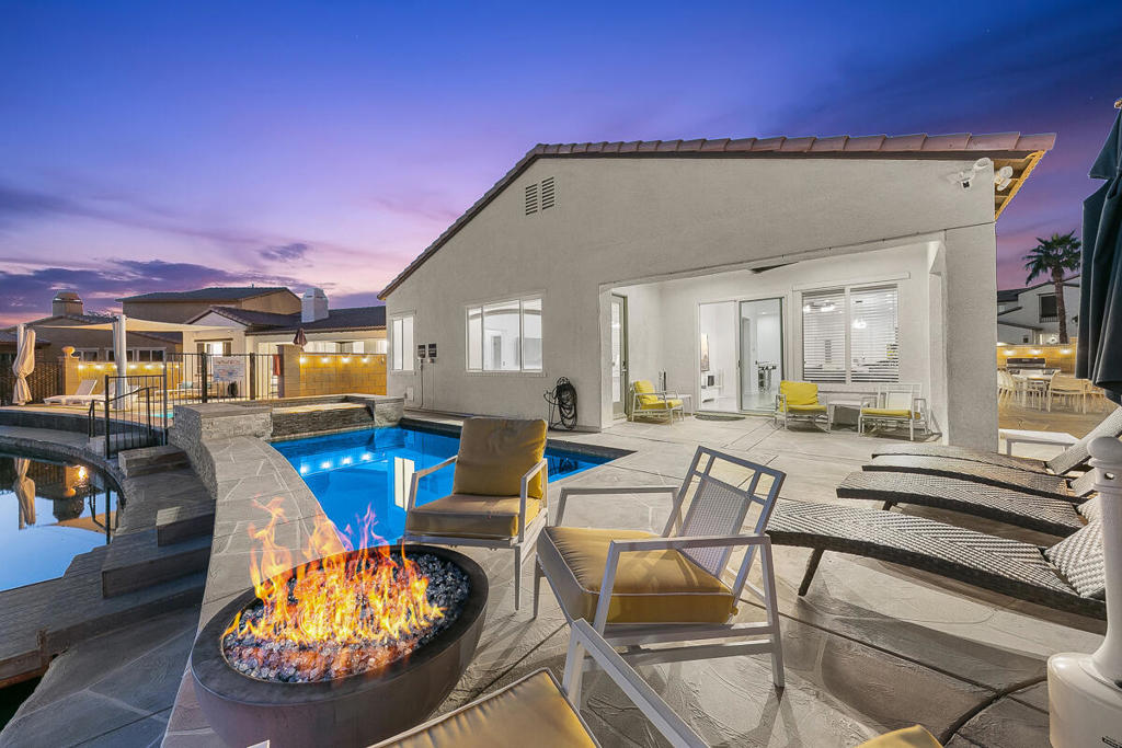 Terra Lago - Residential