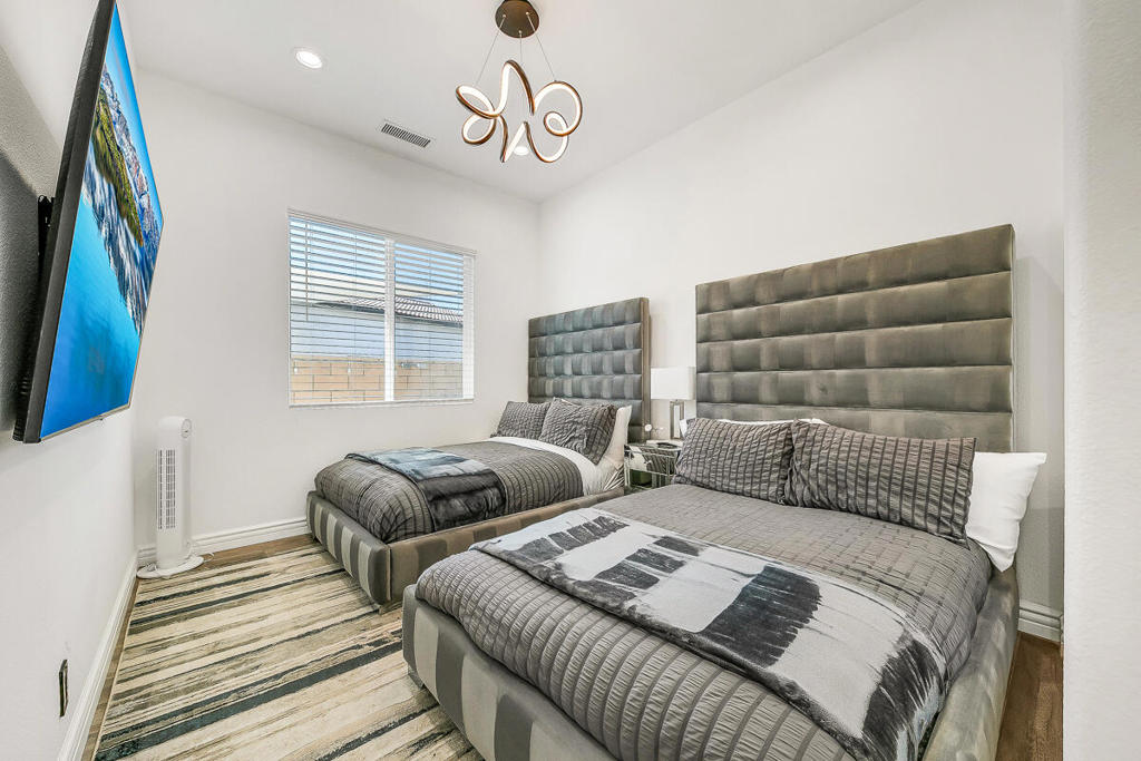 Terra Lago - Residential