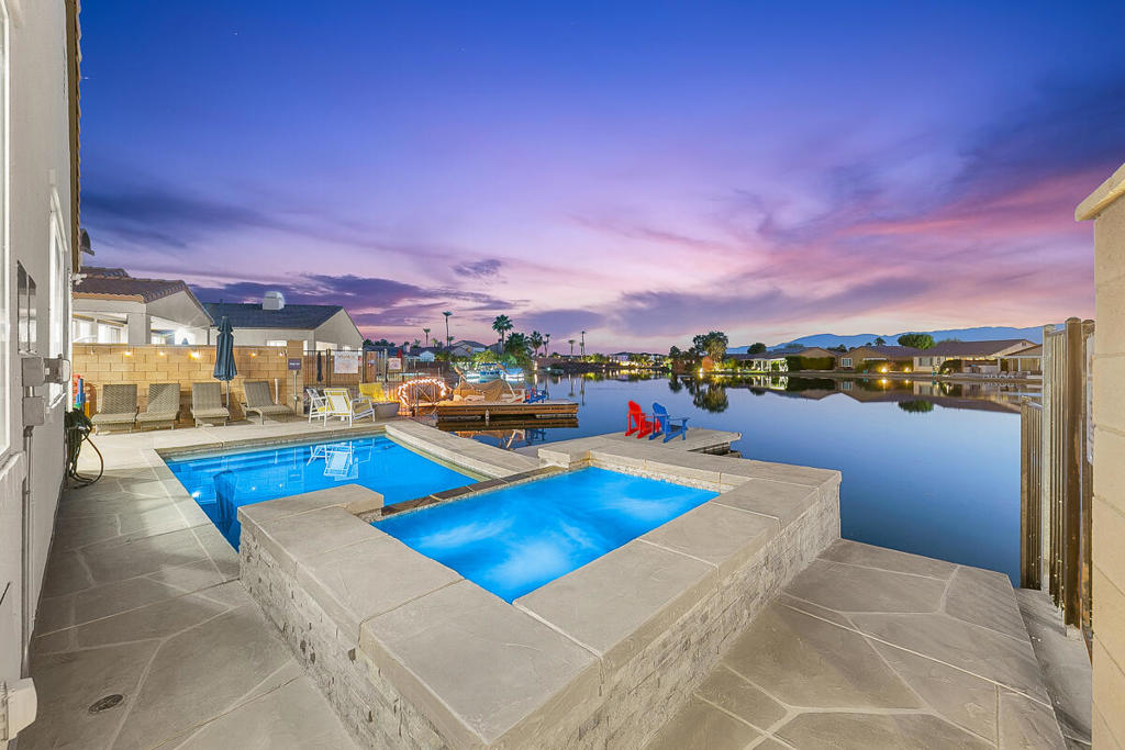 Terra Lago - Residential