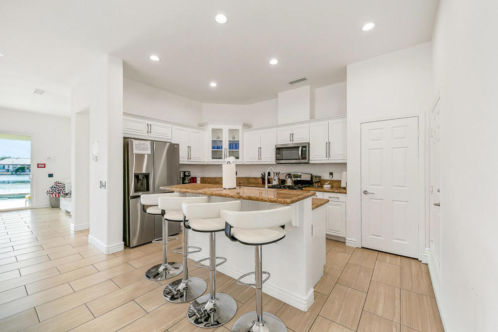 Terra Lago - Residential